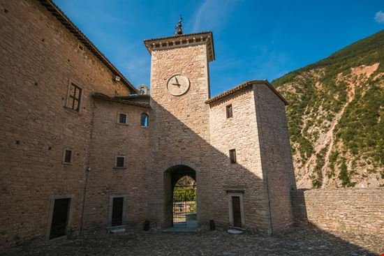 Castello Brancaleoni Castello Brancaleoni Buffy1982 / Shutterstock.com 