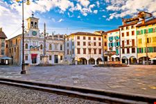 Piazza San Giacomo