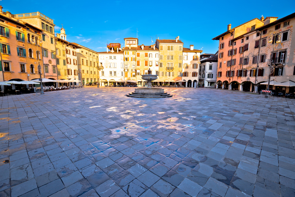 Piazza San Giacomo