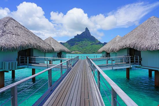 Bora Bora Bora Bora EQRoy - Shutterstock.com 