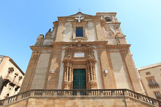 Cattedrale Cattedrale mary416 - Shutterstock.com 