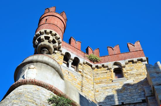 Castello d’Albertis Castello d’Albertis maudanros / Shutterstock.com 