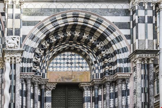 Cattedrale di San Lorenzo Cattedrale di San Lorenzo Kiev.Victor - Shutterstock.com 