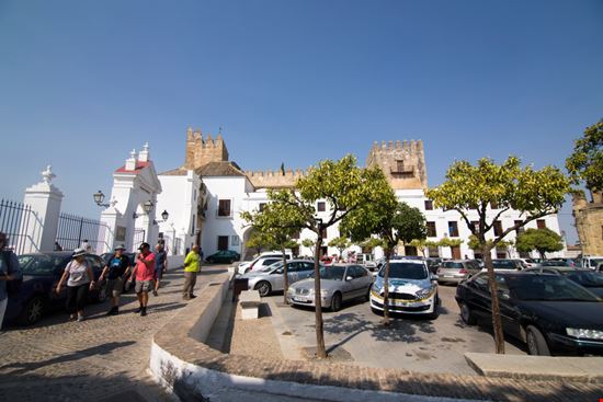 Arcos de la Frontera Arcos de la Frontera Ana del Castillo / Shutterstock.com 