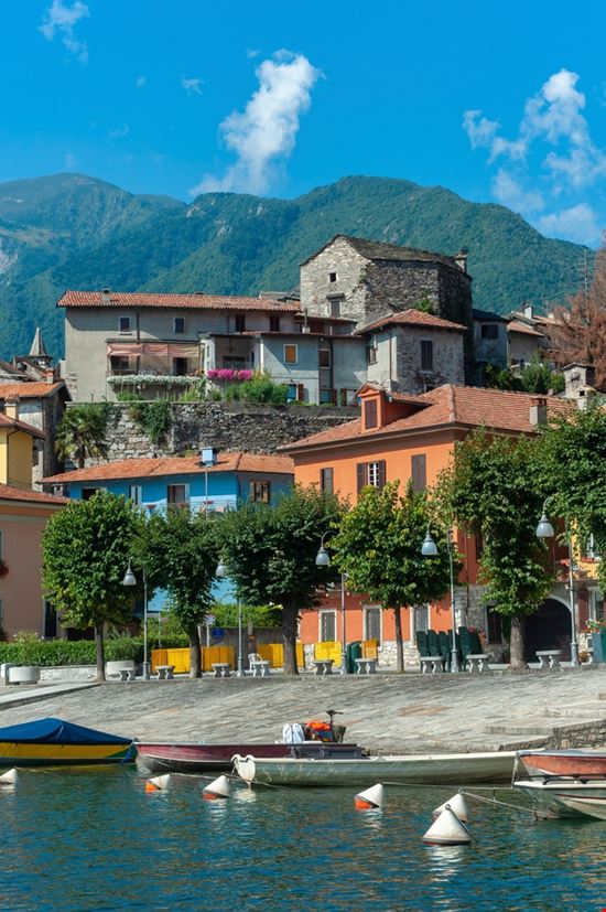 Mergozzo Mergozzo Shutterstock.com 