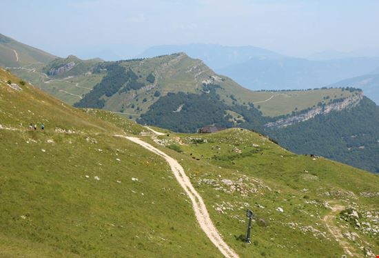 Monte Baldo Monte Baldo marinya - Shutterstock.com 