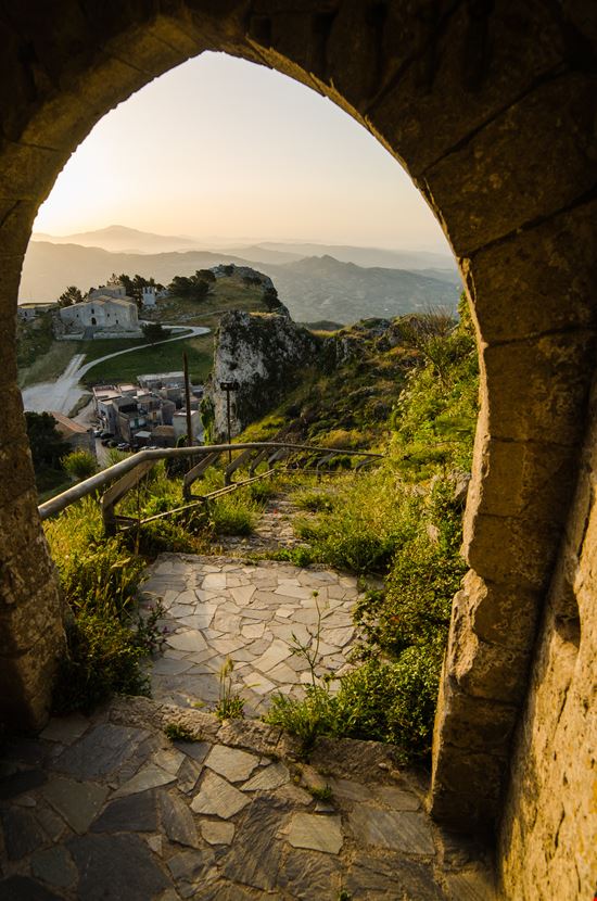 Caltabellotta Caltabellotta Krivinis - Istockphoto.com 
