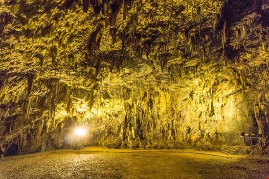 Grotta di Drogarati Grotta di Drogarati Andronos Haris - Shutterstock.com 