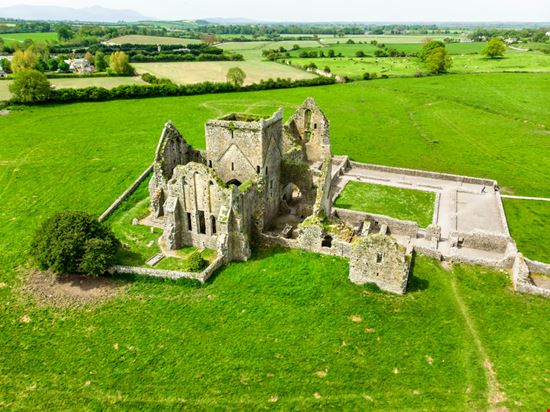 Hore Abbey Hore Abbey MNStudio - Shutterstock.com 