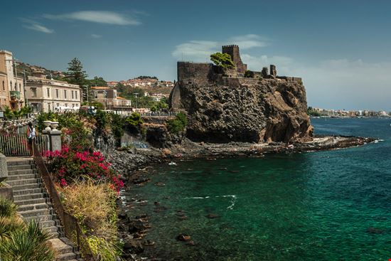 Castello di Aci Castello di Aci Daniele D'Antoni - Shutterstock.com 