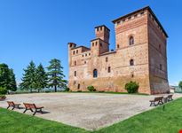 Castelli di Grinzane e Serralunga