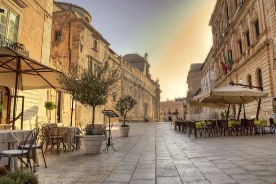 Square Duomo Siracusa stock.adobe.com 