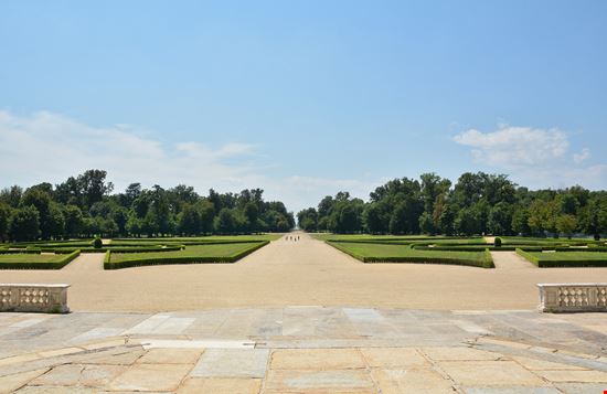 Stupinigi Palazzina di caccia stock.adobe.com 
