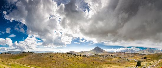Campo Imperatore Il piccolo Tibet d'Abruzzo stock.adobe.com 