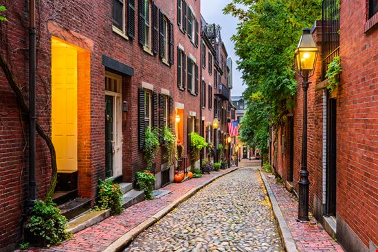 Beacon Hill Beacon Hill SeanPavonePhoto - Istockphoto.com 
