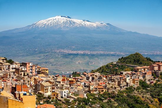 Centuripe Il borgo di Centuripe stock.adobe.com 