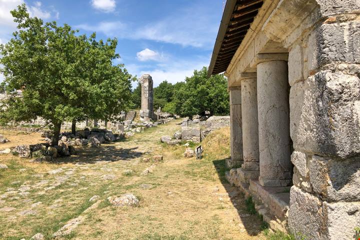 In Umbria c'è una piccola Pompei che non sapevi esistesse: visitarla è come fare un viaggio indietro nel tempo