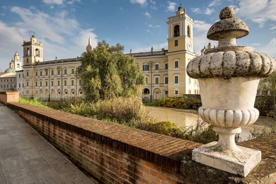 Reggia di Colorno Reggia di Colorno robertonencini / Shutterstock.com 