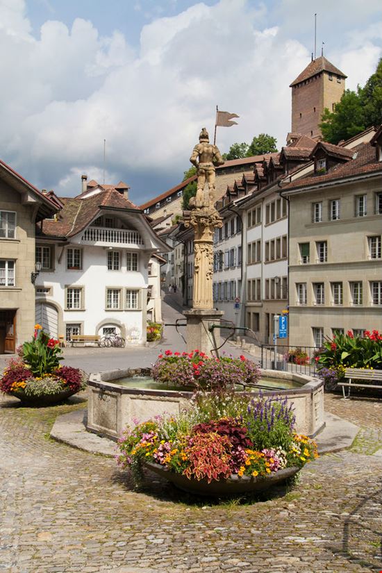 Friburgo Friburgo Santi Rodriguez - Shutterstock.com Santi Rodriguez