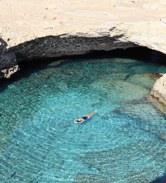 Roca La Grotta della Poesia in Salento stock.adobe.com 