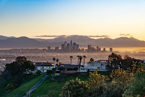  Los Angeles Juan Carlos Becerra on Unsplash Juan Carlos Becerra