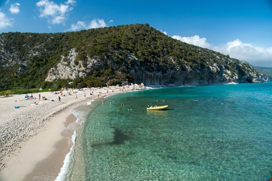 Cala Luna Cala Luna Jan Zabrodsky - Shutterstock.com 
