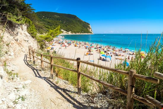 Spiaggia San Michele Spiaggia San Michele Eddy Galeotti / Shutterstock.com 