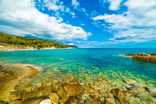 Spiaggia Seccheto Spiaggia Seccheto Balate Dorin - Shutterstock.com 