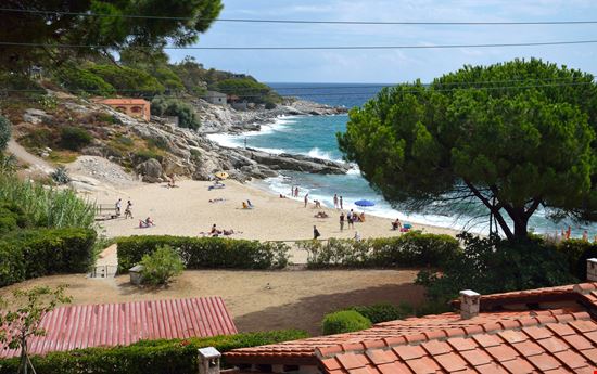 Spiaggia Seccheto Spiaggia Seccheto krcmy - Shutterstock.com 