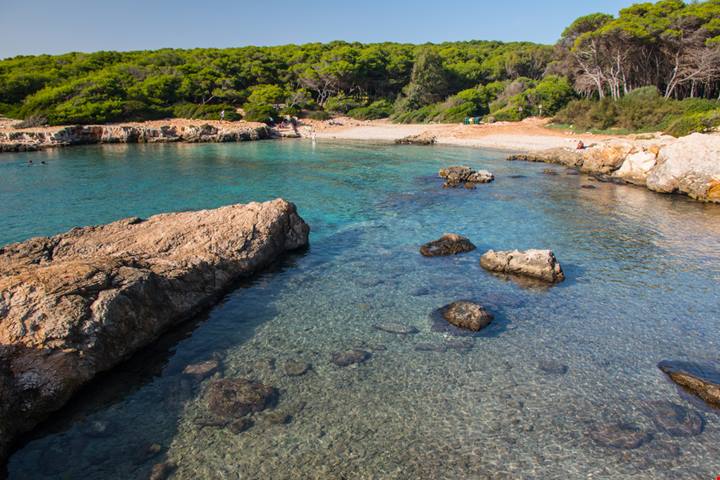 Selvaggia come il nome che porta, bella come poche: in Salento c'è una spiaggia delle meraviglie da scoprire quest'estate