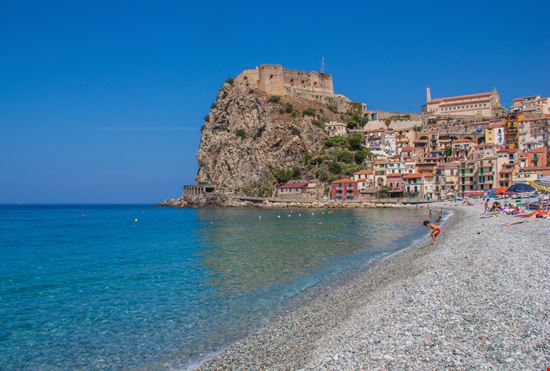 Marina di Scilla Marina di Scilla Sirio Carnevalino - Shutterstock.com 
