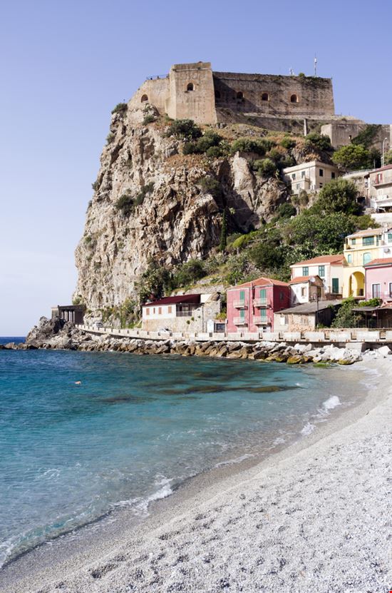 Marina di Scilla Marina di Scilla andreac77 / Shutterstock.com 
