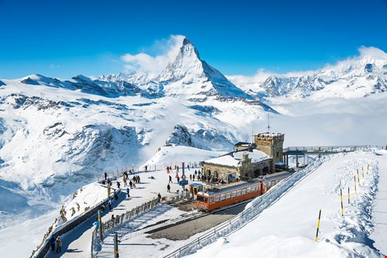 Zermatt e il Cervino Zermatt e il Cervino mbbirdy - Istockphoto.com 