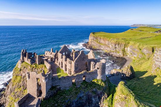 Castello di Dunluce Castello di Dunluce Nahlik - Shutterstock.com 