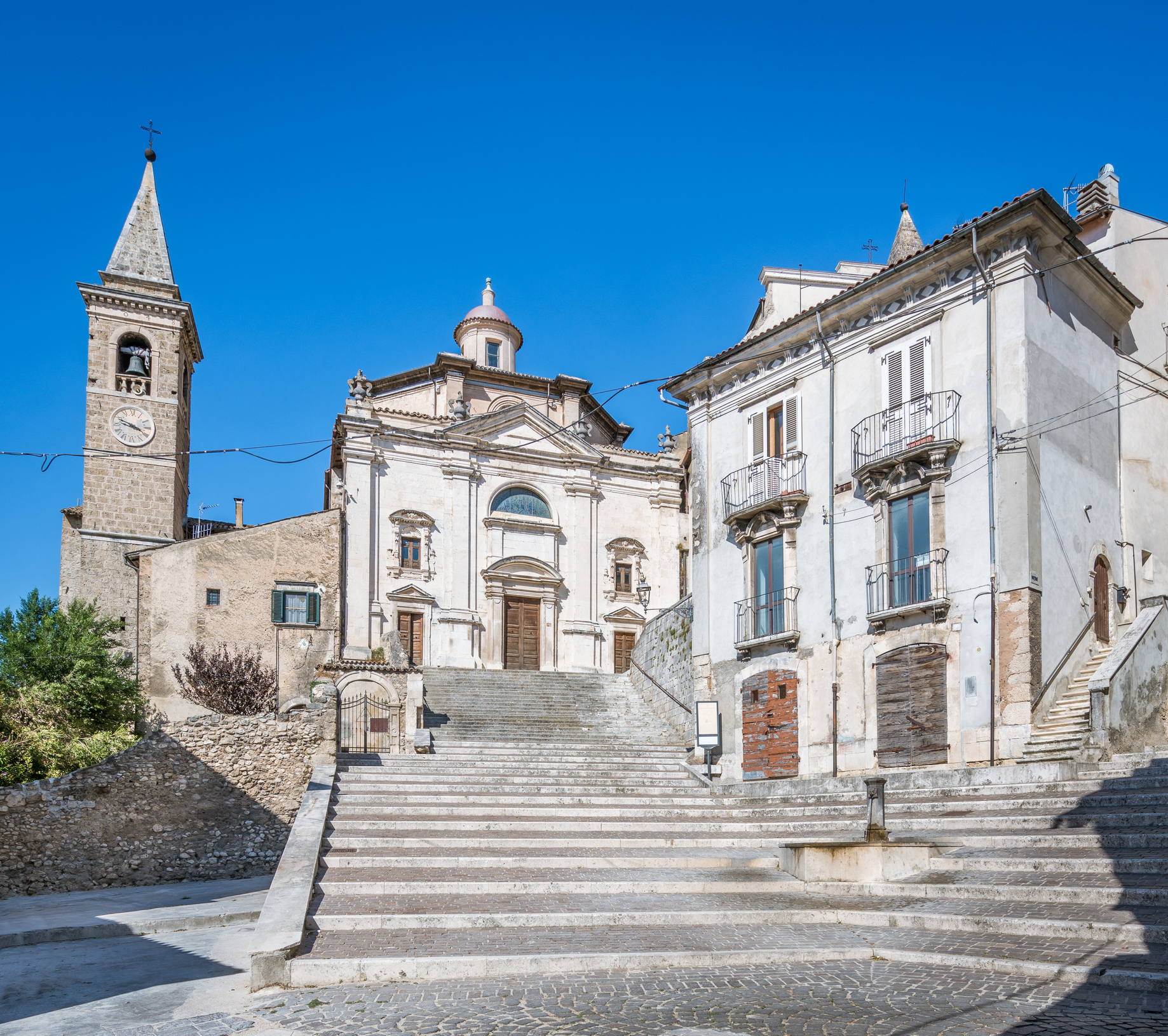 Popoli