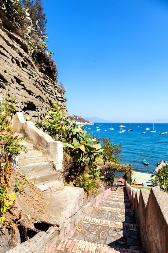 Spiaggia di Chiaia Spiaggia di Chiaia AWP76 / Shutterstock.com 