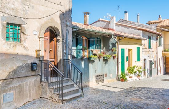 Capodimonte Capodimonte Stefano_Valeri - Shutterstock.com 