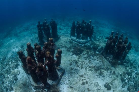 Underwater Museum Underwater Museum Martin Voeller / Shutterstock.com 