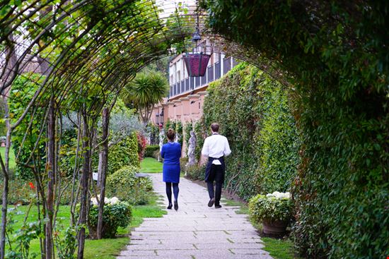 I giardini dell'Hotel Cipriani I giardini dell'Hotel Cipriani EQRoy - Shutterstock.com 