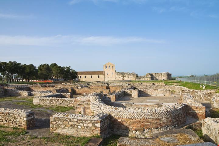 5 giorni di gusto nel cuore della Basilicata: a Venosa dal 29 maggio al 2 giugno c'è Fiera dei Sapori del Sud Italia