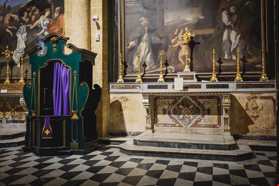 Cattedrale di Sant'Agata Cattedrale di Sant'Agata Paolo Paradiso / Shutterstock.com 