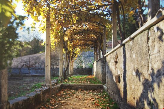 Abbazia di Trisulti Abbazia di Trisulti znatalias - Shutterstock.com 