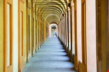 Il porticato di San Luca