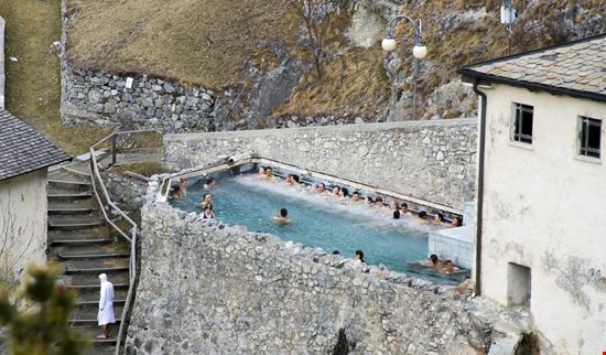 I Bagni di Bormio  I Bagni di Bormio  Vladimirs Koskins / Shutterstock.com 