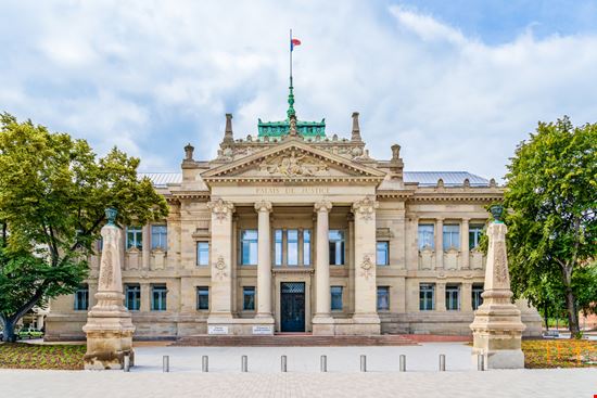 Strasburgo, Palazzo di Giustizia Strasburgo Shutterstock.com 
