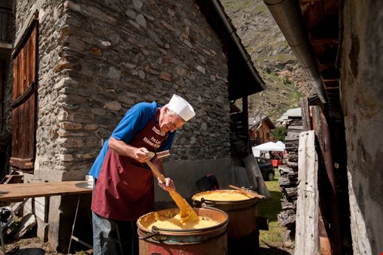 Rhemes Notre Dame Il piccolo gioiello della Valle d'Aosta Pavlo Baliukh / Shutterstock.com 
