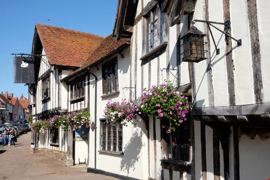 Lavenham La città delle case storte in Inghilterra abcbritain / Shutterstock.com 