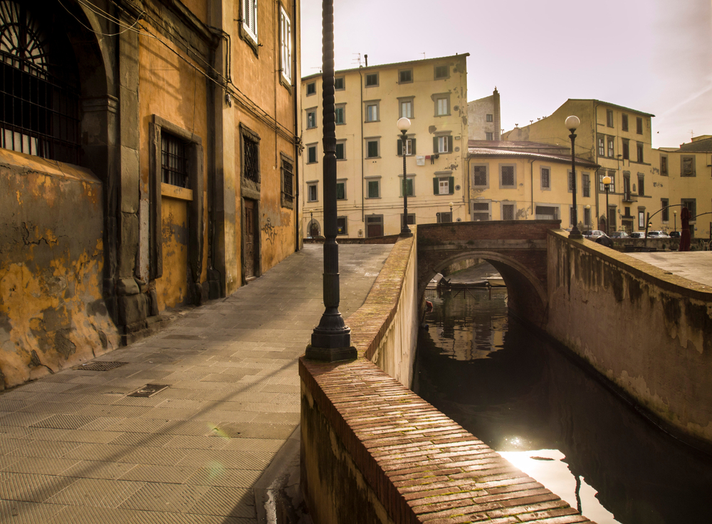 In Toscana c'è una piccola Venezia, ma non è una città: il quartiere sull'acqua è una vera copia della Serenissima, dove la bellezza resiste al trascorrere del tempo