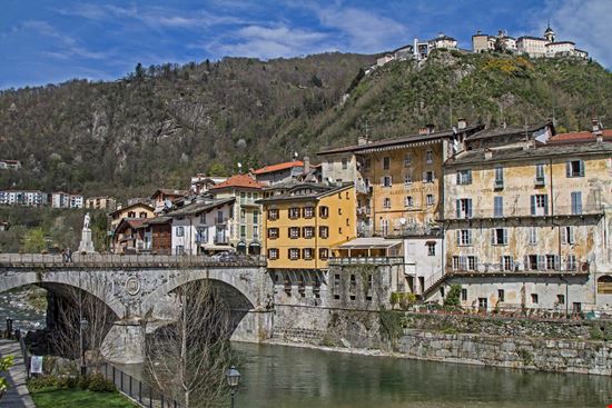 Varallo Varallo Tinieder - Istockphoto.com 