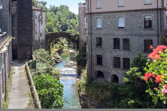 Bagnone Centro storico stock.adobe.com 
